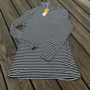 C&C California NWT black & white stripe turtleneck